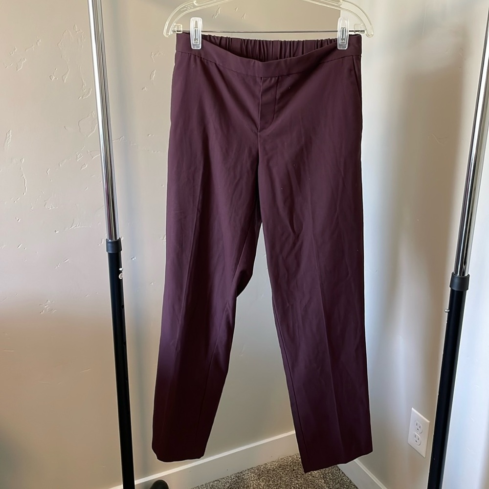Old Navy maroon burgundy size 6 dress pants